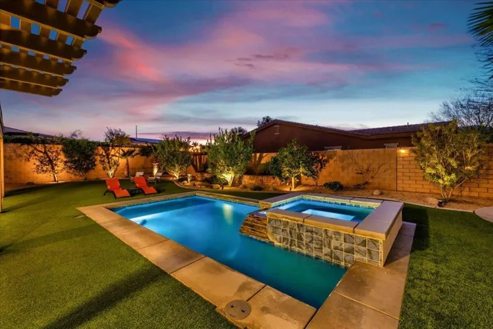 73986 MONDRIAN PLACE BACKYARD TWILIGHT 2