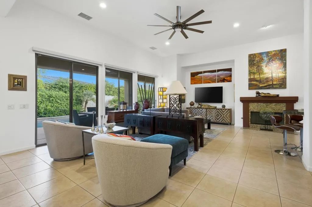 79798 Danielle Court, La Quinta, California 92253 home-pic-16