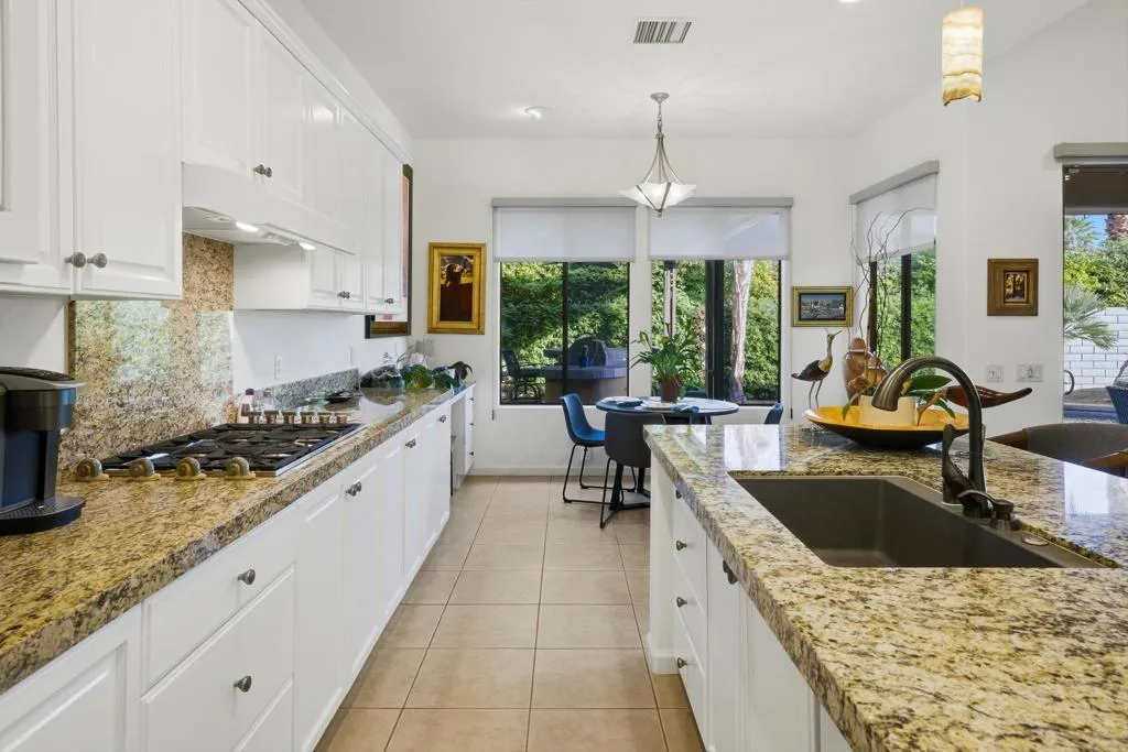 79798 Danielle Court, La Quinta, California 92253 home-pic-24