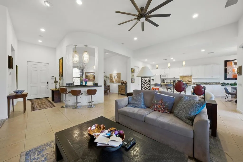 79798 Danielle Court, La Quinta, California 92253 home-pic-19