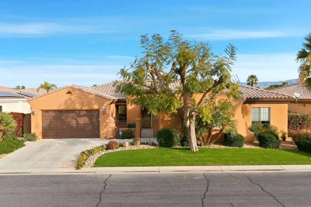 79798 Danielle Court, La Quinta, California 92253 home-pic-37