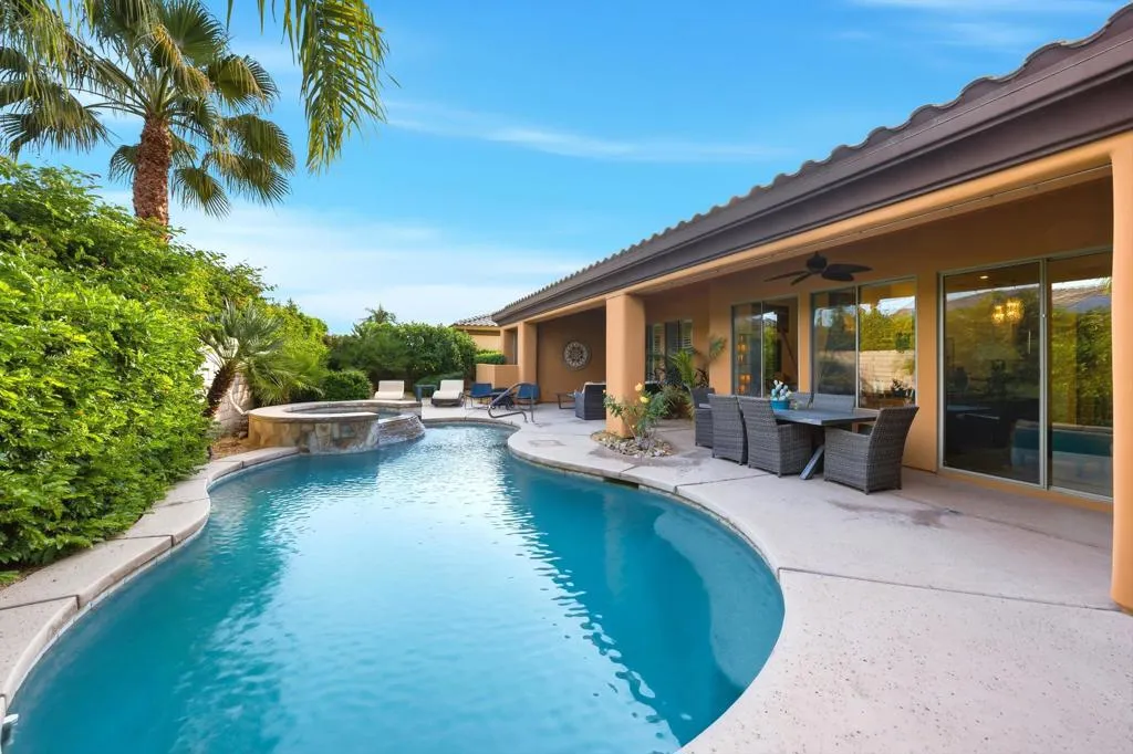 79798 Danielle Court, La Quinta, California 92253 home-pic-11