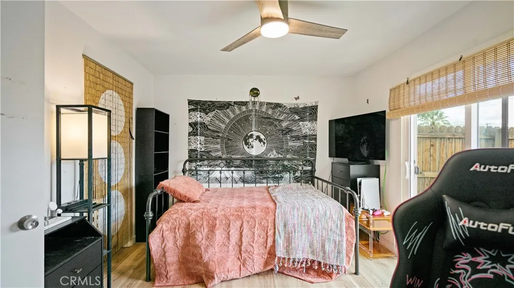 6972 Tamarisk Avenue, Yucca Valley, California 92284 home-pic-14