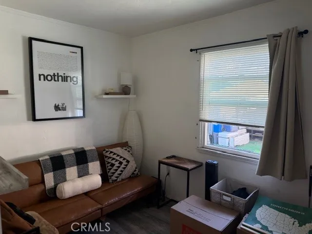 3020 S Palm Grove, Los Angeles, California 90016 home-pic-8