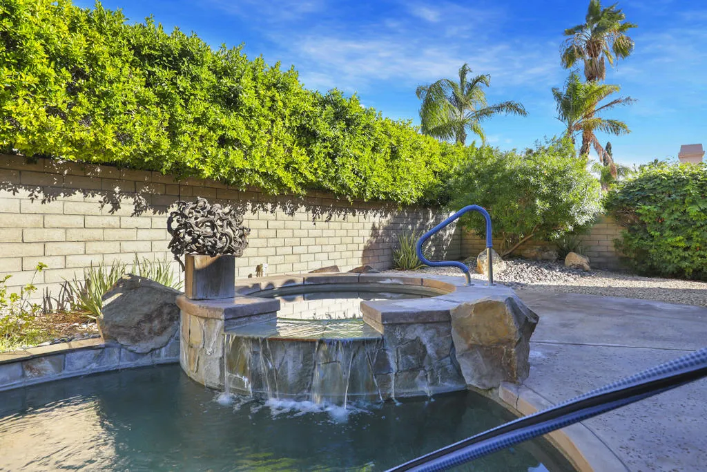 77516 Marlowe Court, Palm Desert, California 92211 home-pic-28