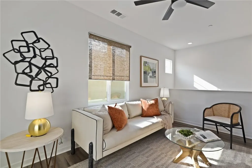 403 Aura Drive, Costa Mesa, California 92626 home-pic-20