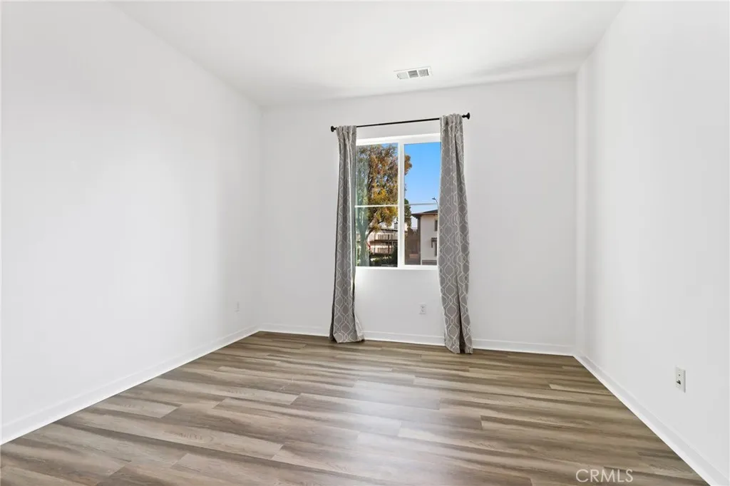 403 Aura Drive, Costa Mesa, California 92626 home-pic-31