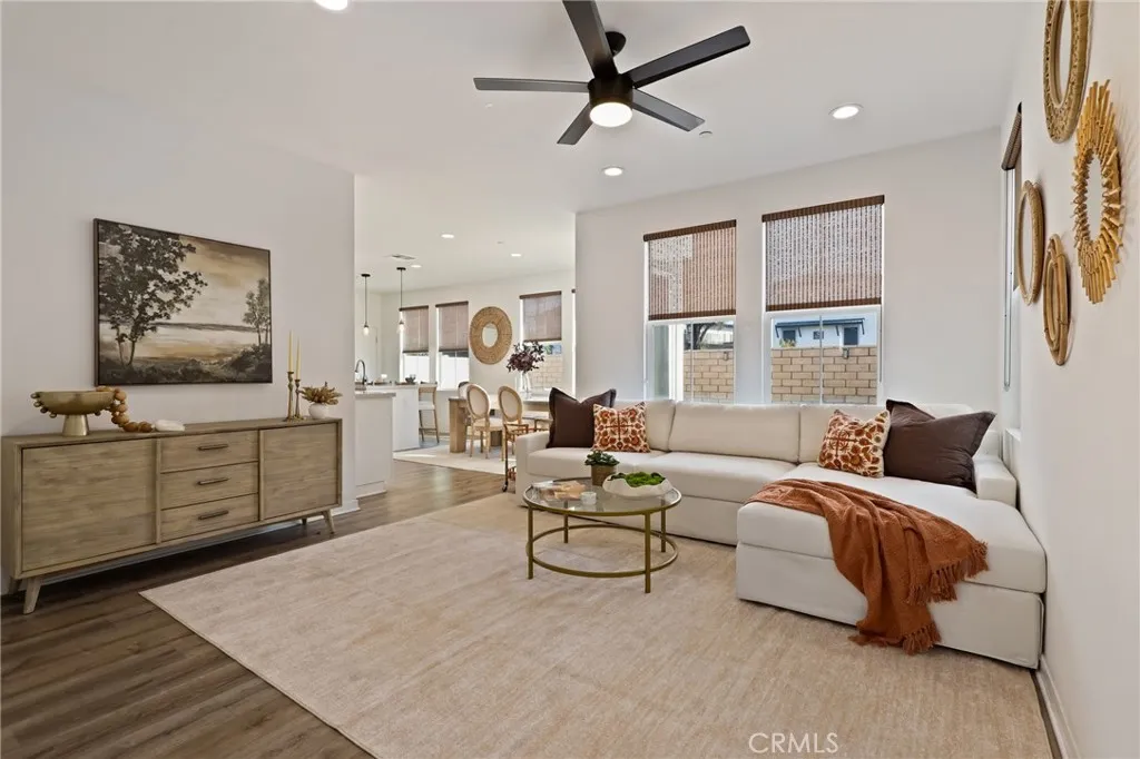 403 Aura Drive, Costa Mesa, California 92626 home-pic-2