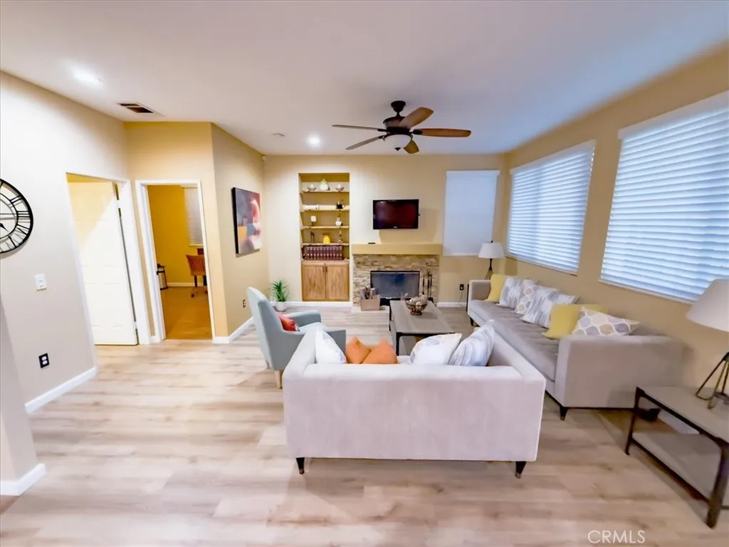 40136 Belvedere Court, Murrieta, California 92562 home-pic-27