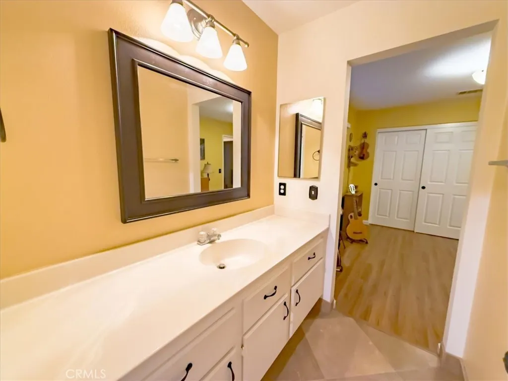 40136 Belvedere Court, Murrieta, California 92562 home-pic-29