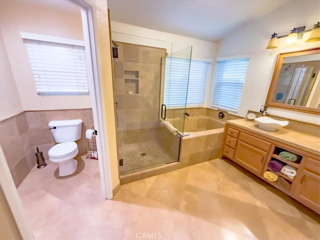 40136 Belvedere Court, Murrieta, California 92562 home-pic-48