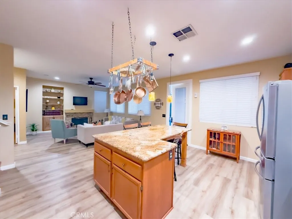 40136 Belvedere Court, Murrieta, California 92562 home-pic-13