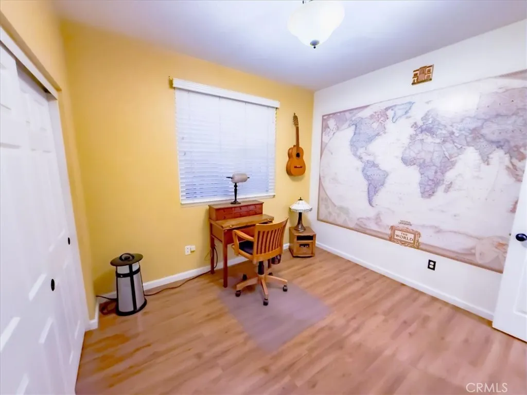 40136 Belvedere Court, Murrieta, California 92562 home-pic-17