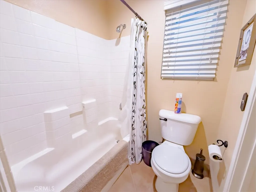 40136 Belvedere Court, Murrieta, California 92562 home-pic-32