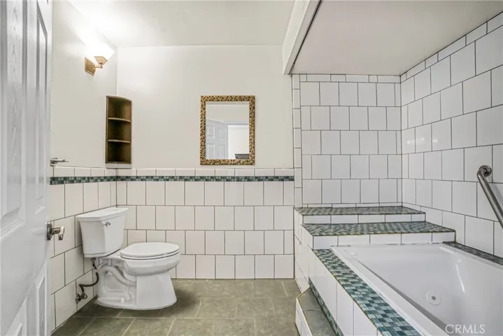 Primary Suite Bath