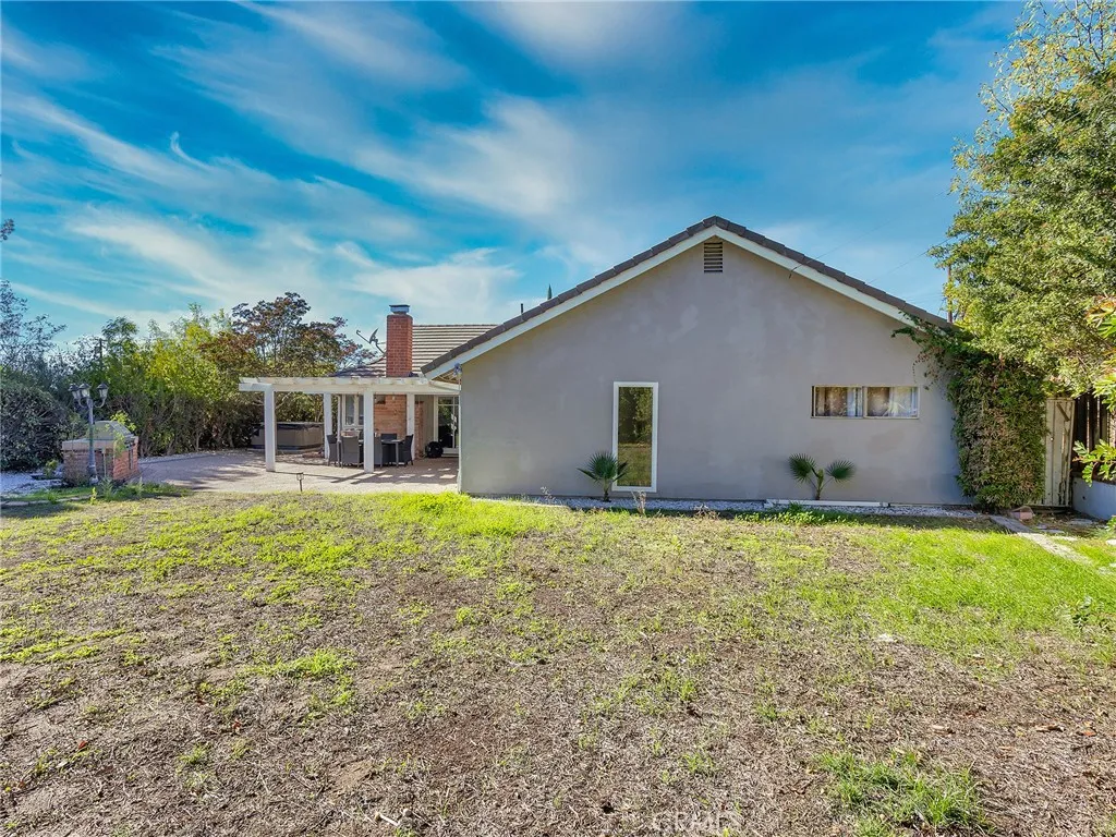 12204 Gerald Avenue, Granada Hills, California 91344 home-pic-34