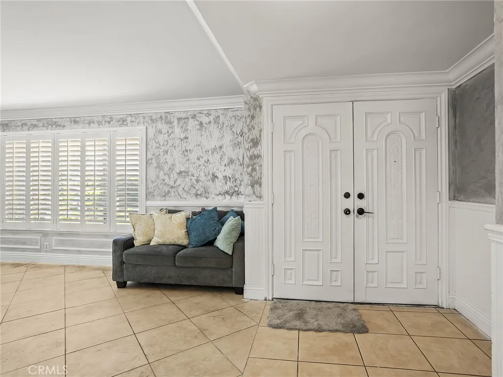 12204 Gerald Avenue, Granada Hills, California 91344 home-pic-7