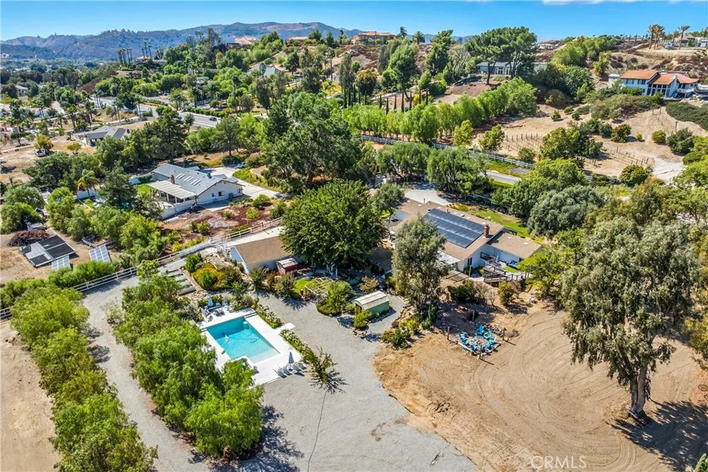 30605 De Portola Road, Temecula, California 92592 home-pic-37