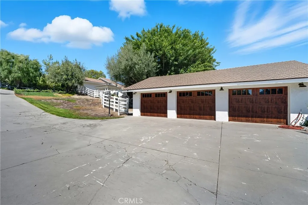 30605 De Portola Road, Temecula, California 92592 home-pic-51