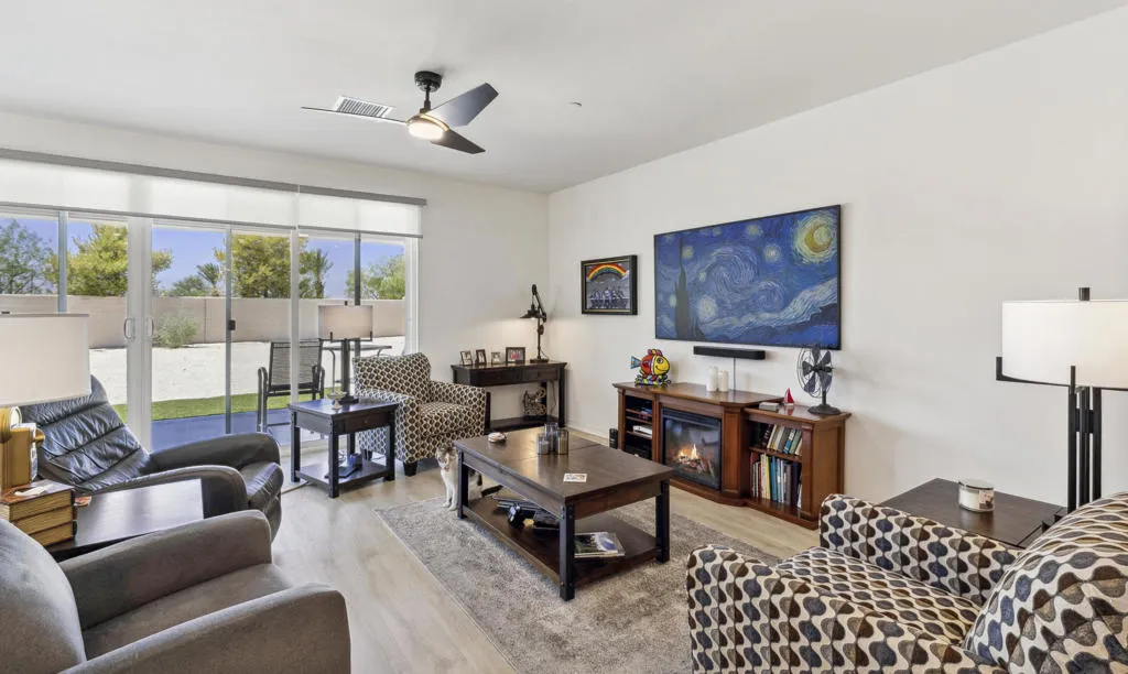 42801 Torno Place, Indio, California 92203 home-pic-4