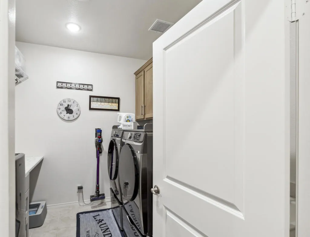 42801 Torno Place, Indio, California 92203 home-pic-18