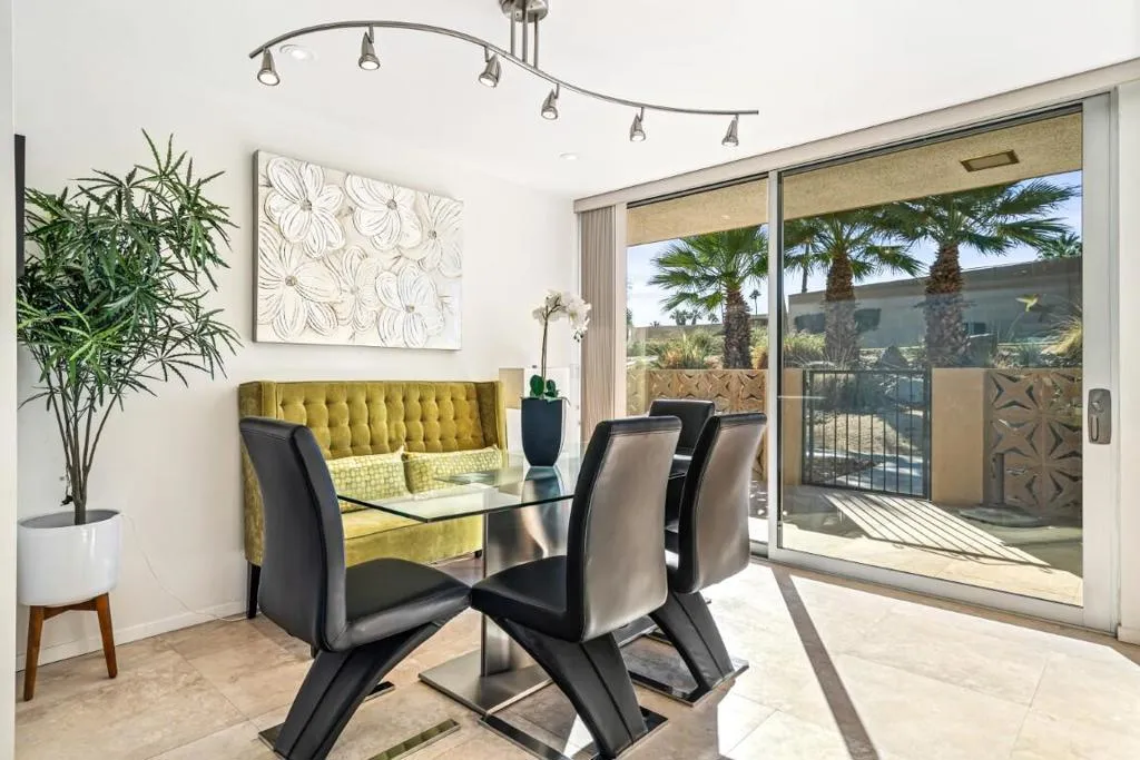 72877 El Paseo 512, Palm Desert, California 92260 home-pic-9