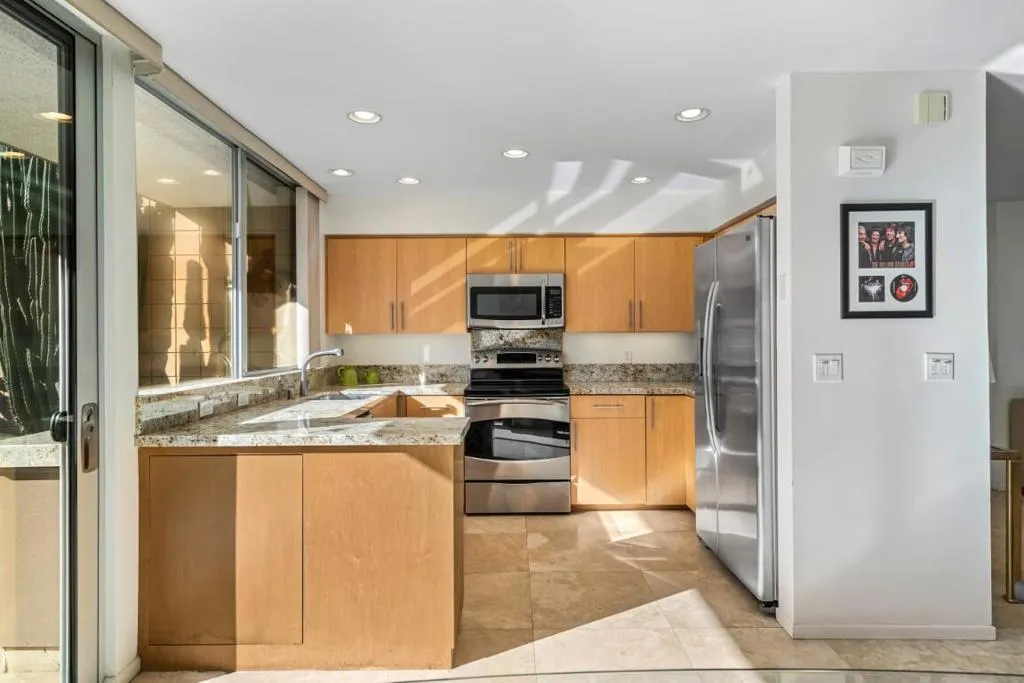 72877 El Paseo 512, Palm Desert, California 92260 home-pic-15