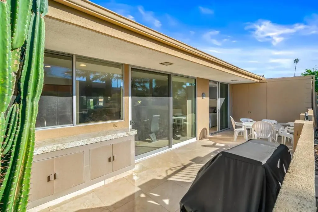 72877 El Paseo 512, Palm Desert, California 92260 home-pic-13