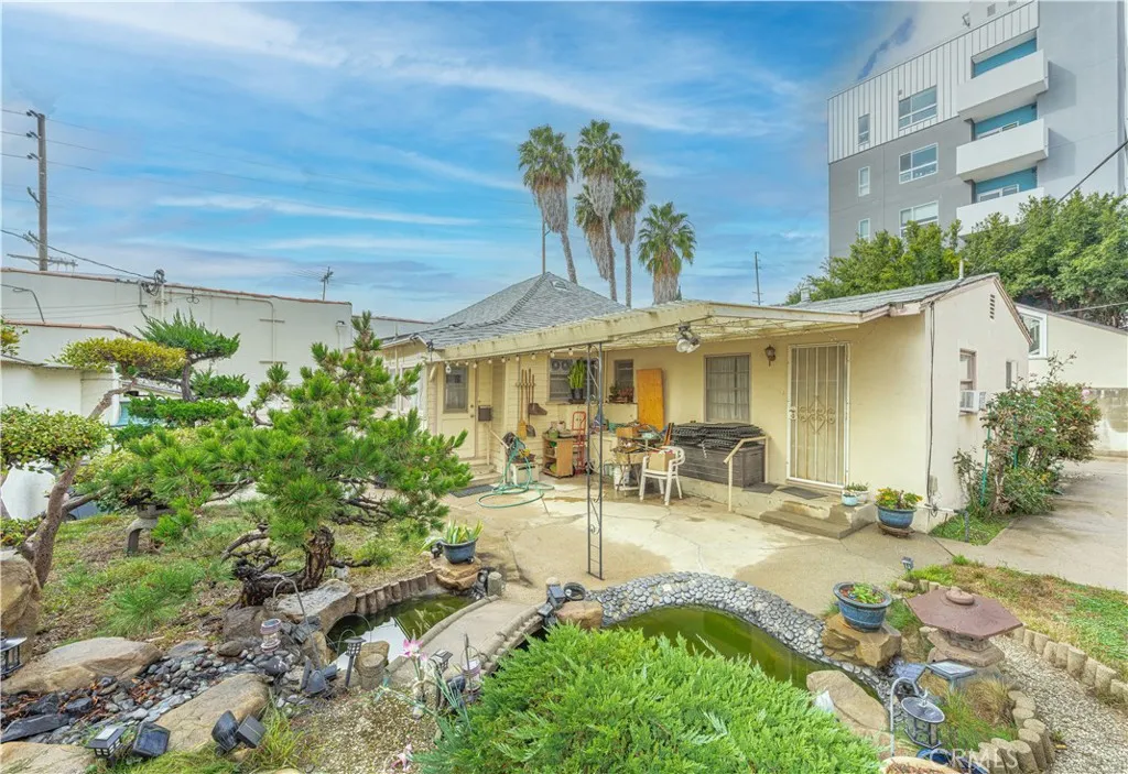 1814 Sawtelle, Los Angeles, California 90025 — photo 5