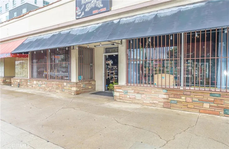 1814 Sawtelle, Los Angeles, California 90025