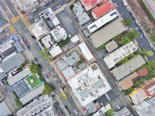1814 Sawtelle, Los Angeles, California 90025