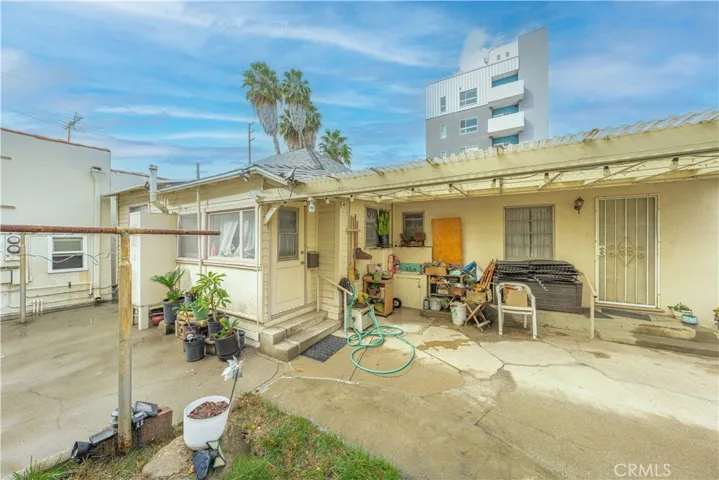 1814 Sawtelle, Los Angeles, California 90025 — photo 5