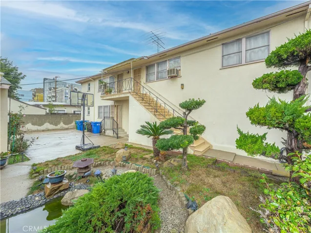 1814 Sawtelle, Los Angeles, California 90025