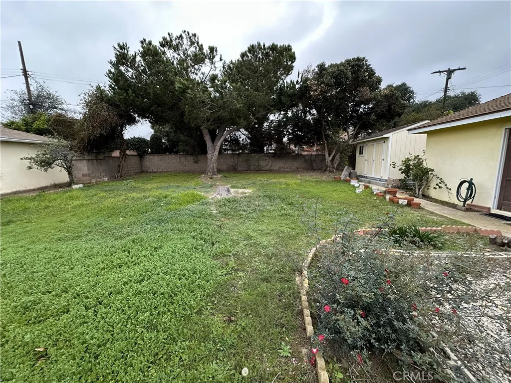 6413 W 77 Street, Los Angeles, California 90045 home-pic-2