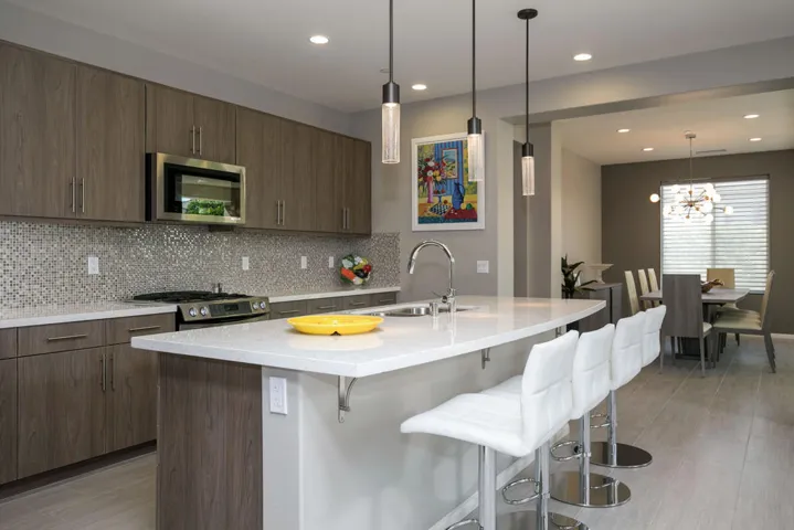 014-82800-Kingsboro-WEB