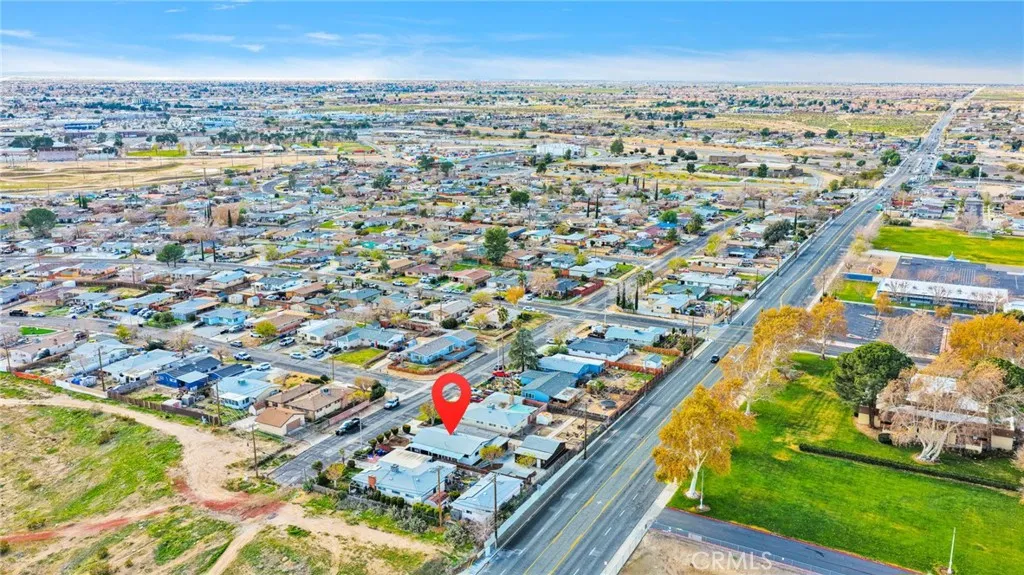 16352 Del Norte Drive, Victorville, California 92395 home-pic-47