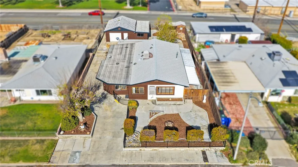 16352 Del Norte Drive, Victorville, California 92395 home-pic-40