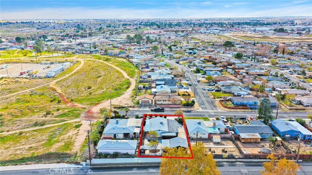16352 Del Norte Drive, Victorville, California 92395 home-pic-45