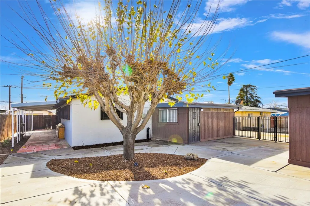 16352 Del Norte Drive, Victorville, California 92395 home-pic-35