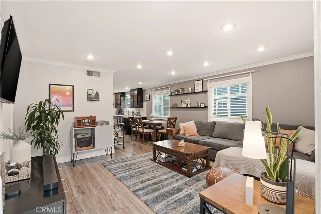 2408 Minuteman Way, Costa Mesa, California 92626 home-pic-2