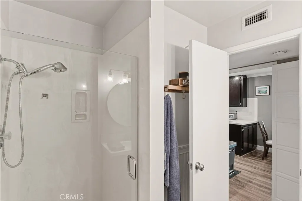 2408 Minuteman Way, Costa Mesa, California 92626 home-pic-12