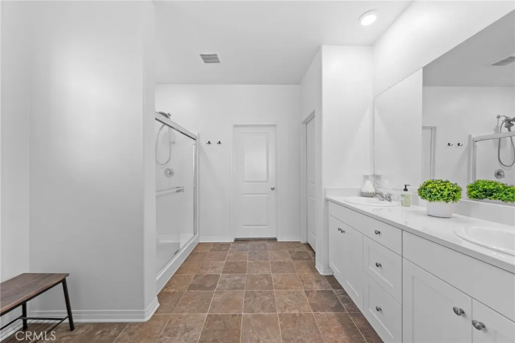 5564 Rodeo, Hemet, California 92545 home-pic-13