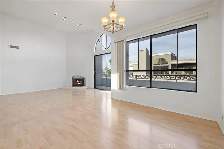 14844 Dickens 308, Sherman Oaks, California 91403