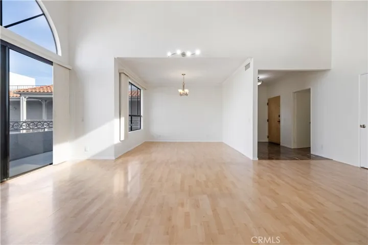 14844 Dickens 308, Sherman Oaks, California 91403