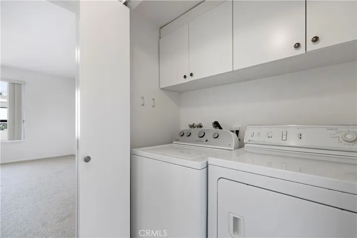 in unit washer and dryer