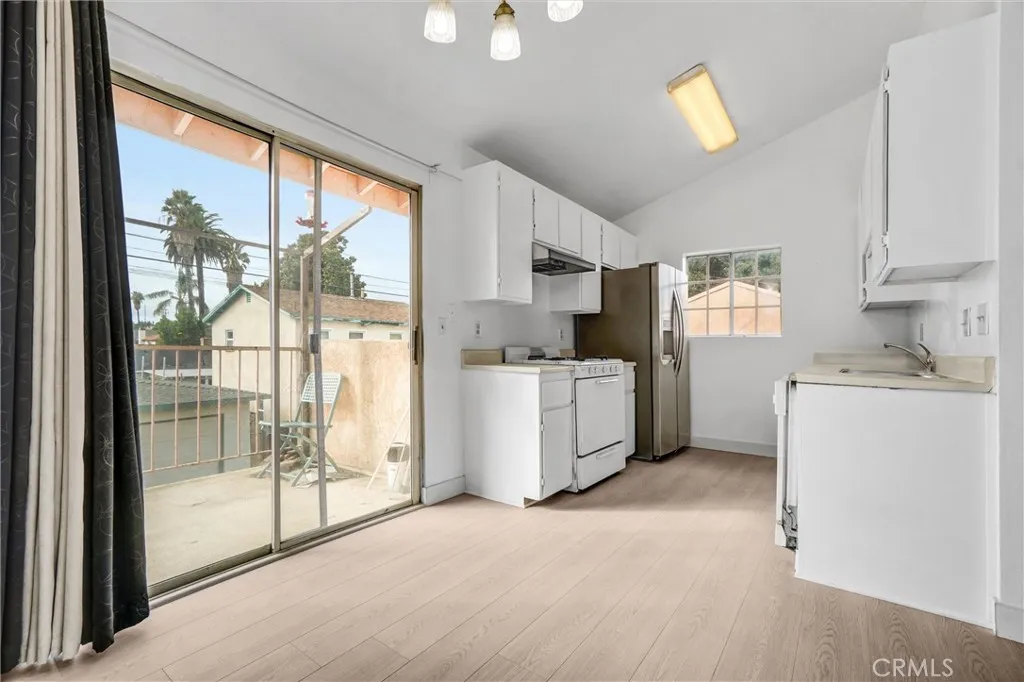1425 Park, Long Beach, California 90804 home-pic-17