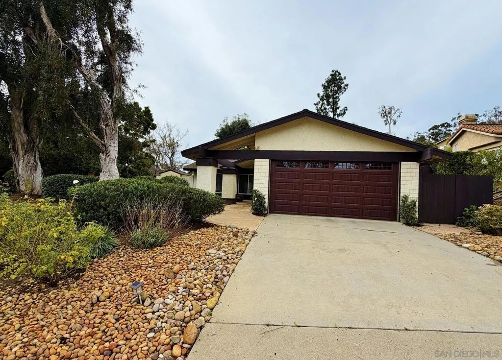 9970 Mesa Madera Dr, San Diego, California 92131 home-pic-1