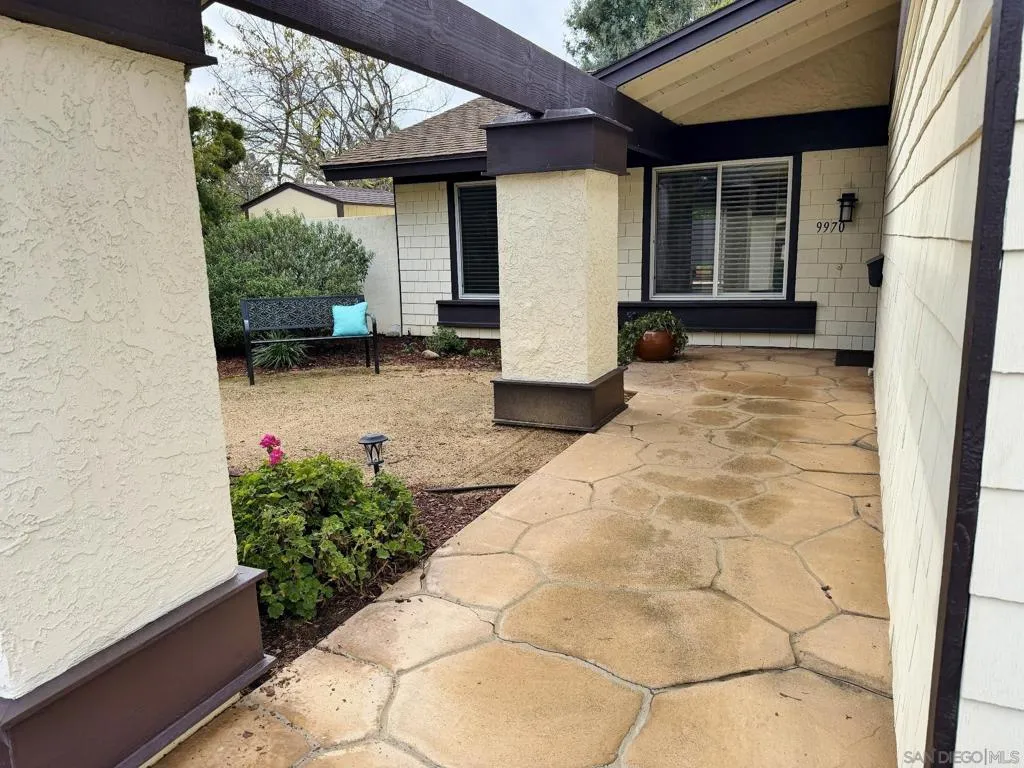 9970 Mesa Madera Dr, San Diego, California 92131 home-pic-4