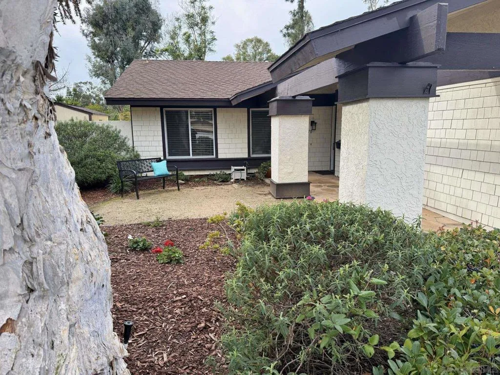 9970 Mesa Madera Dr, San Diego, California 92131 home-pic-2