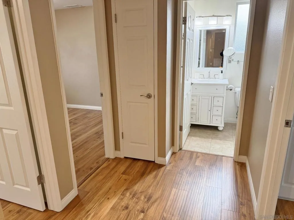 9970 Mesa Madera Dr, San Diego, California 92131 home-pic-13